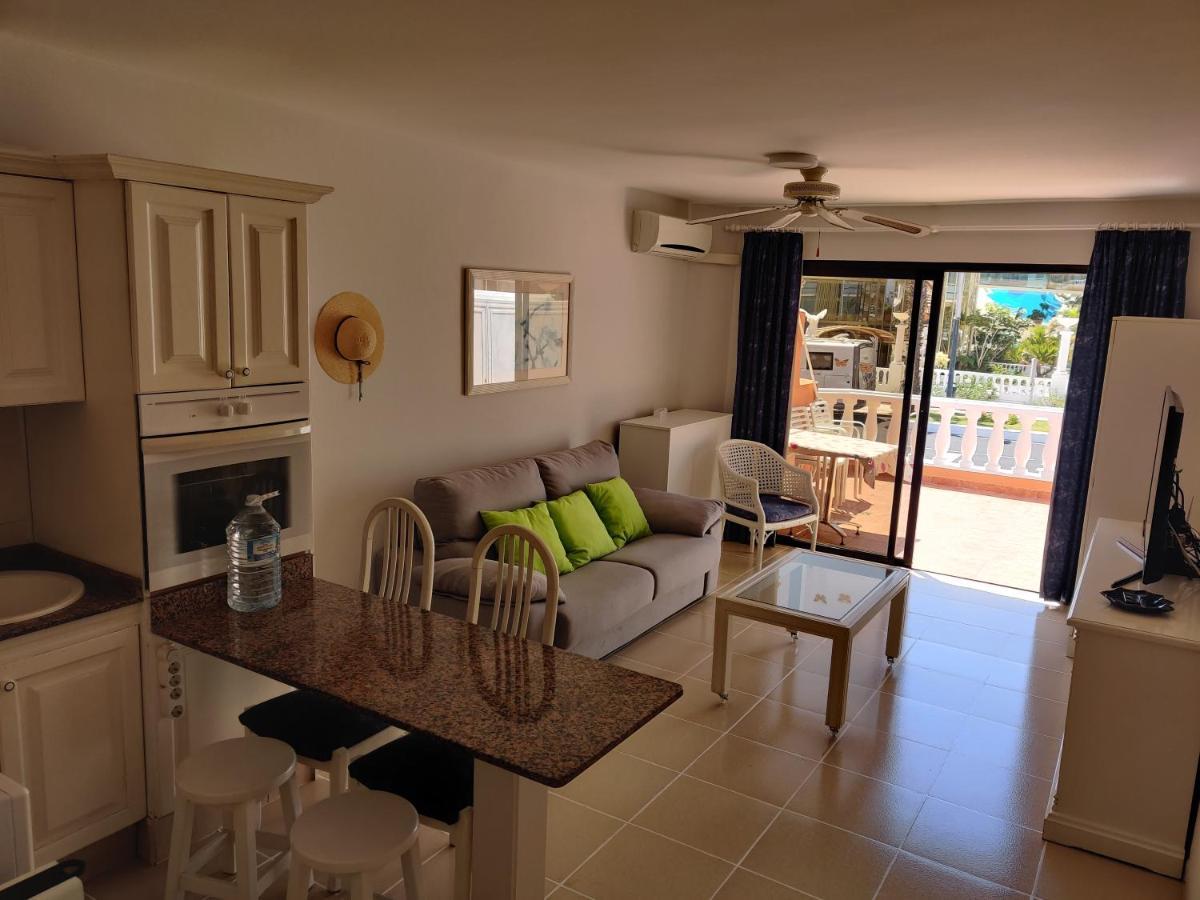 Seafront Royal Garden Mile Apartment Плая де лас Америкас Екстериор снимка