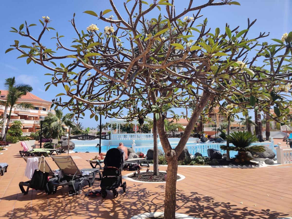 Seafront Royal Garden Mile Apartment Плая де лас Америкас Екстериор снимка